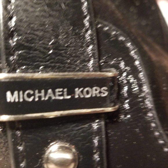 Michael Kors black patent leather dome satchel handbag - Picture 4 of 4